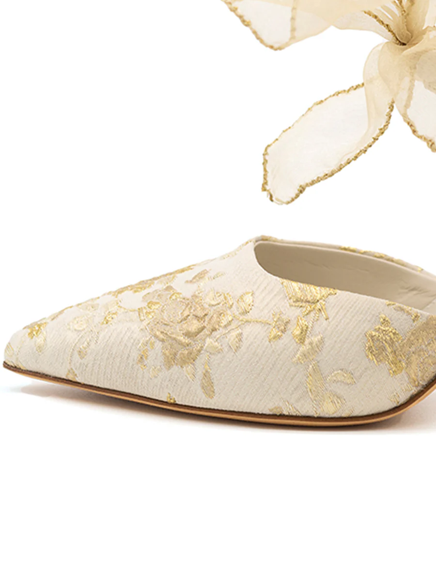 Elvie Pointed Toe Pump - Image 5