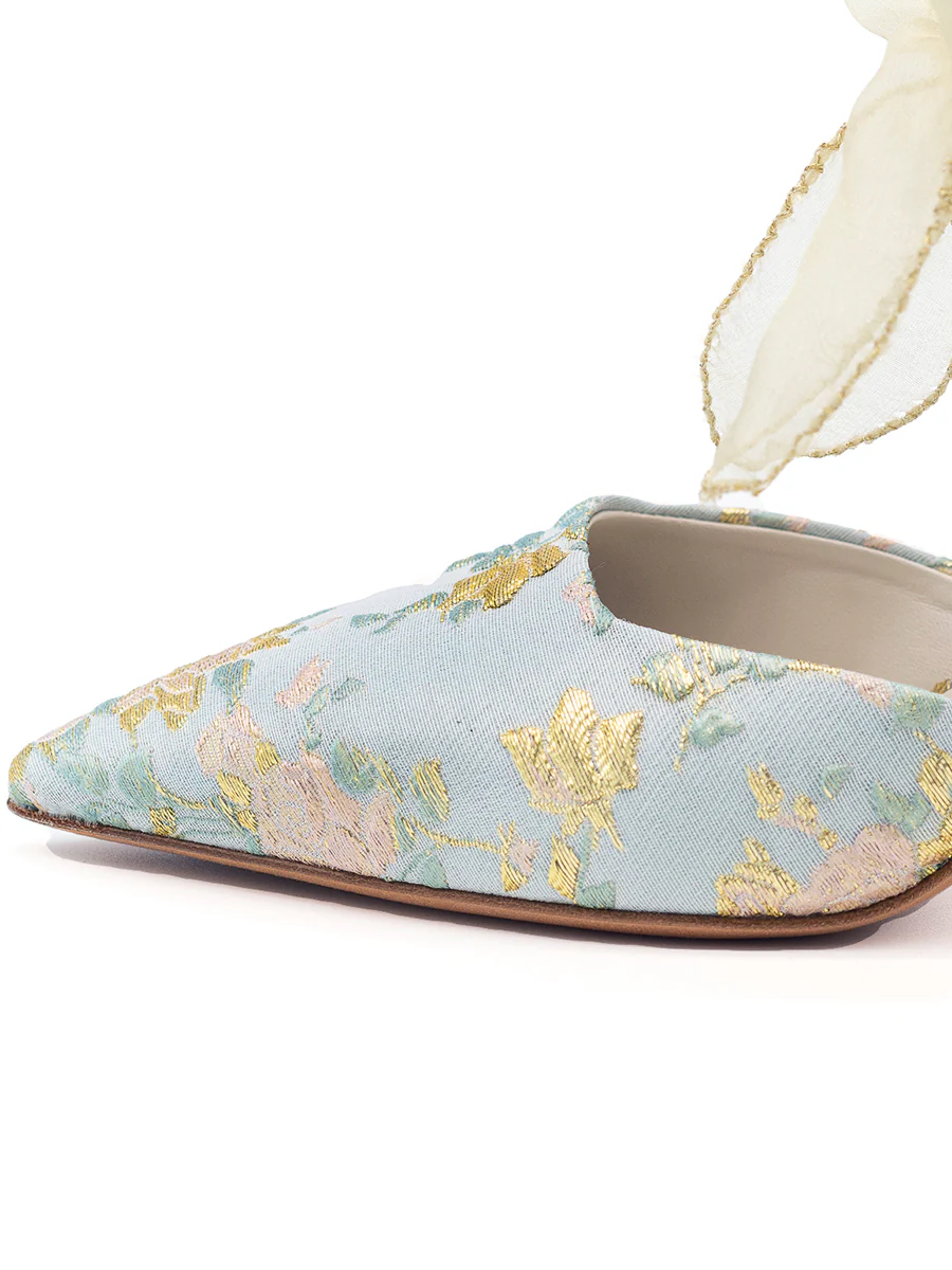 Elvie Pointed Toe Pump - Image 5