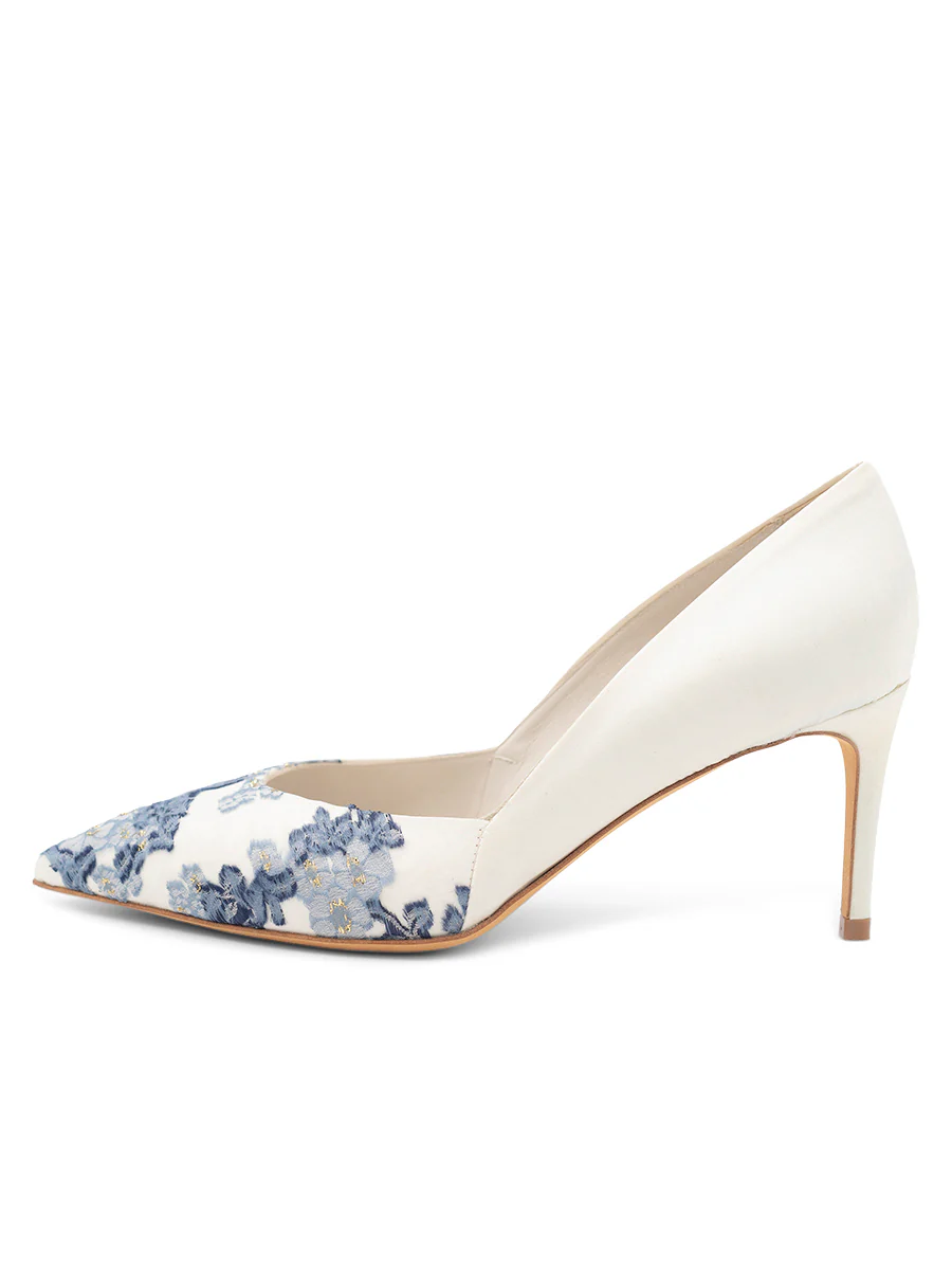 Seline Pointed Toe Pump - Image 3